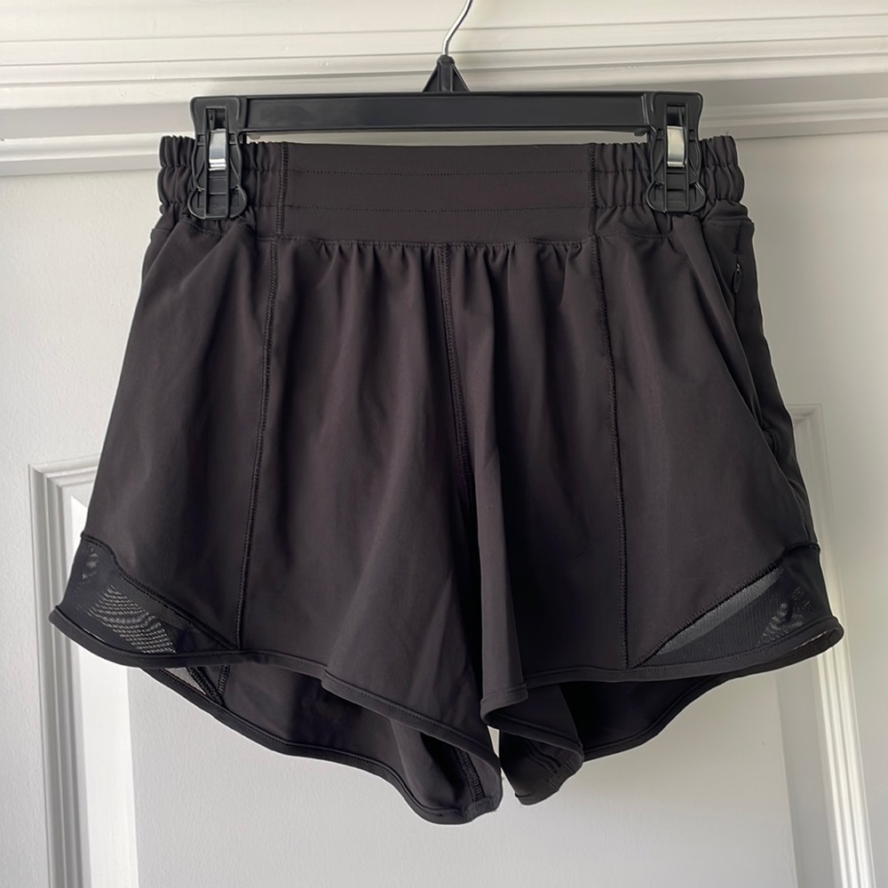 Lululemon Hotty Hot Shorts